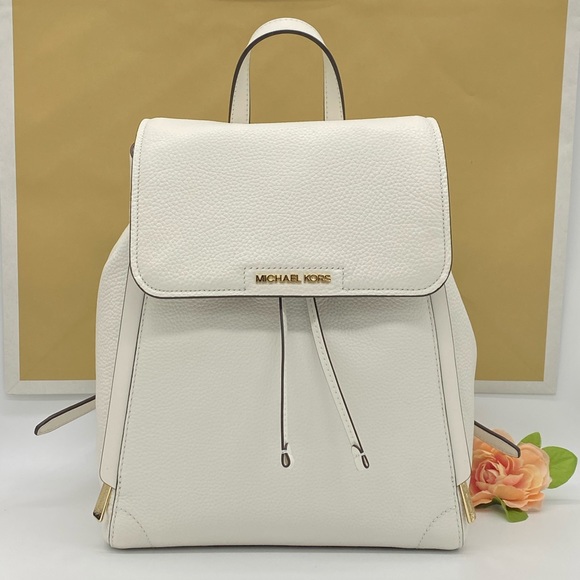 michael kors ginger medium pebbled leather backpack